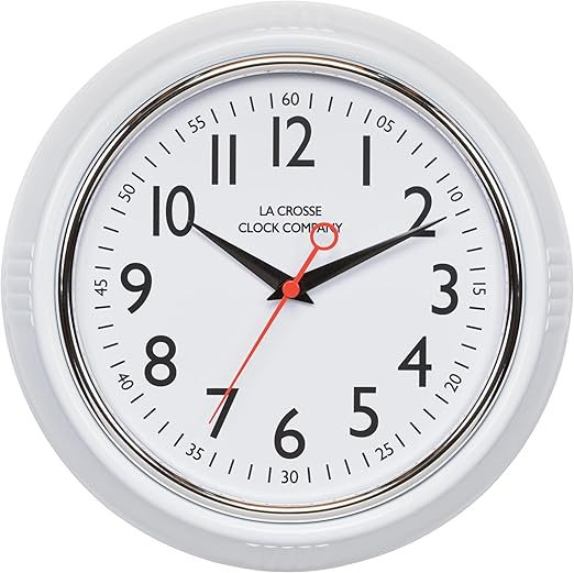 SCHOOLHOUSE WALL CLOCK WHT