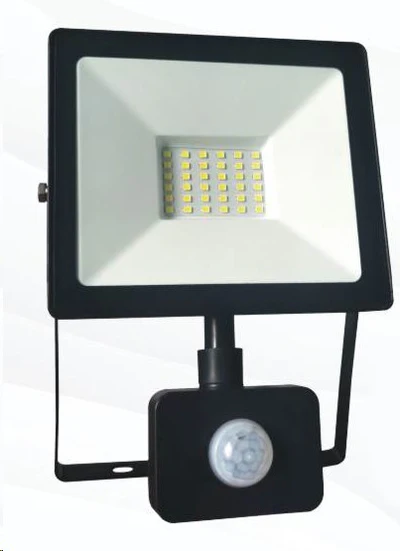 LED FLOOD LIGHT W/MOTION SEN