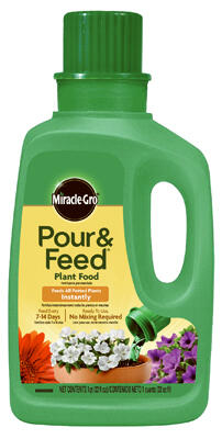  Miracle Gro  Pour And Feed Plant Food  1 Quart  1 Each 1006002