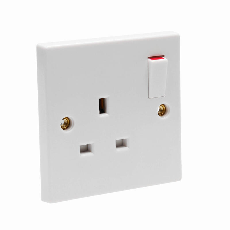  Crabtree Socket Outlet 1 Gang 15A 1 Each CEDSSK1/15A/USA